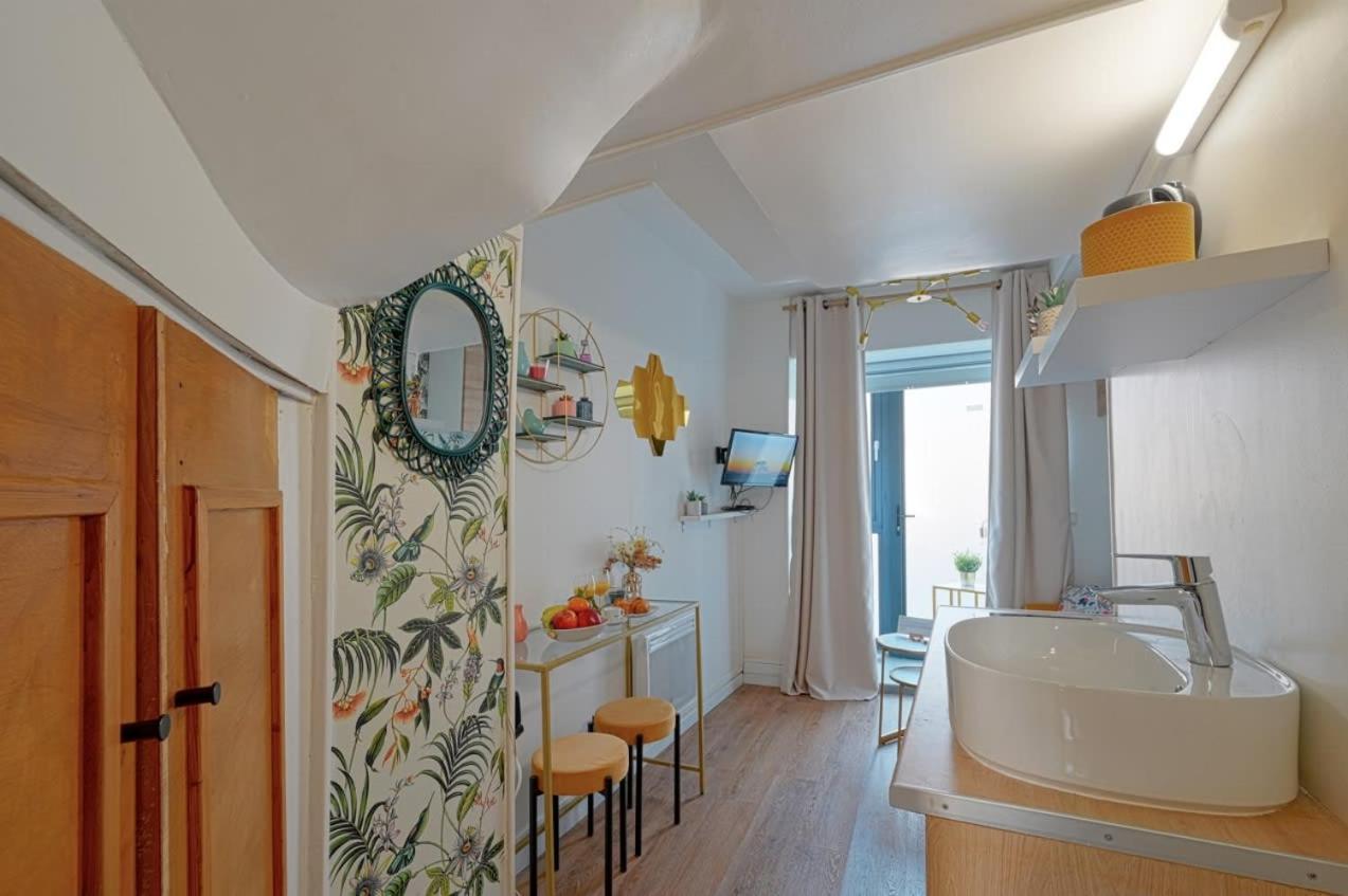 Cosy Renovated Studio In Heart Of Marais, Best Area To Discover In Paris Apartamento Exterior foto